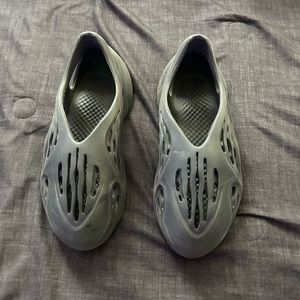 Foam Runner Onyx